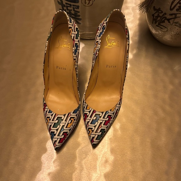 Authentic Christian Louboutin Hot Chick CL Patent Leather Stiletto Pumps - Picture 8 of 8